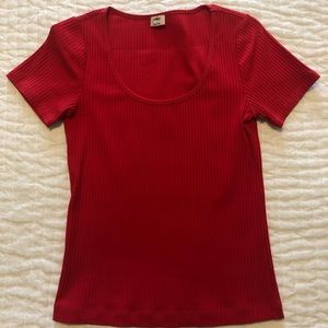 Aritzia ribbed t-shirt
